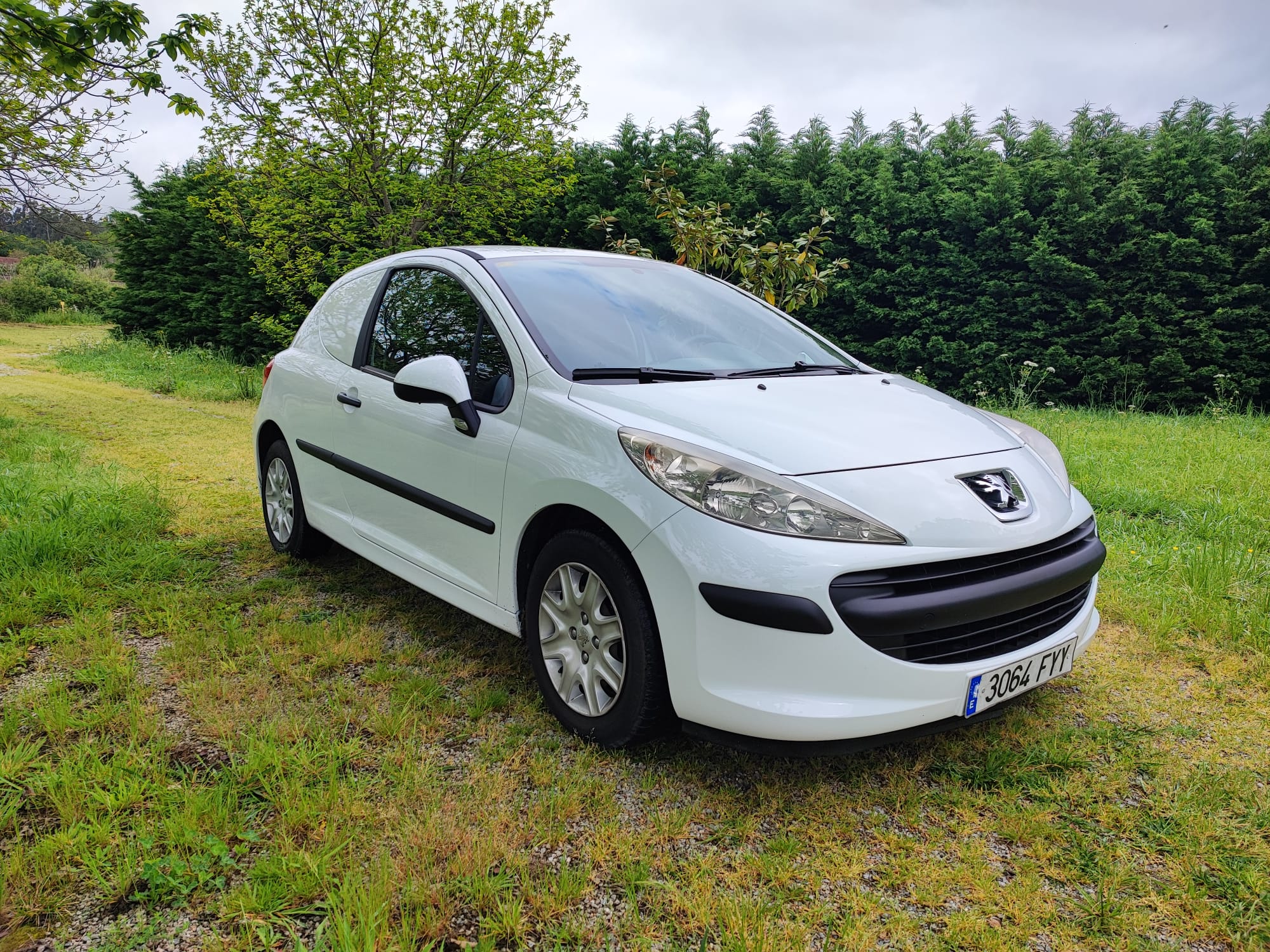 PEUGEOT 207 1.4 HDI 65 CV COMERCIAL – Talleres Marcos Landín